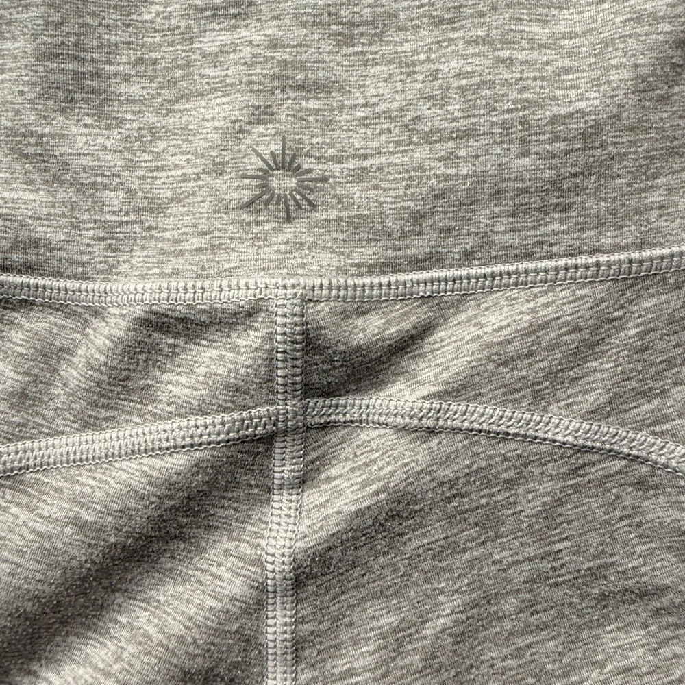 Aerie The Hugger Pocket Bike Shorts Size S - Picture 4 of 10